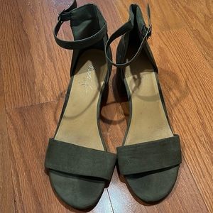 Olive Green Suede Heel Size 8.5